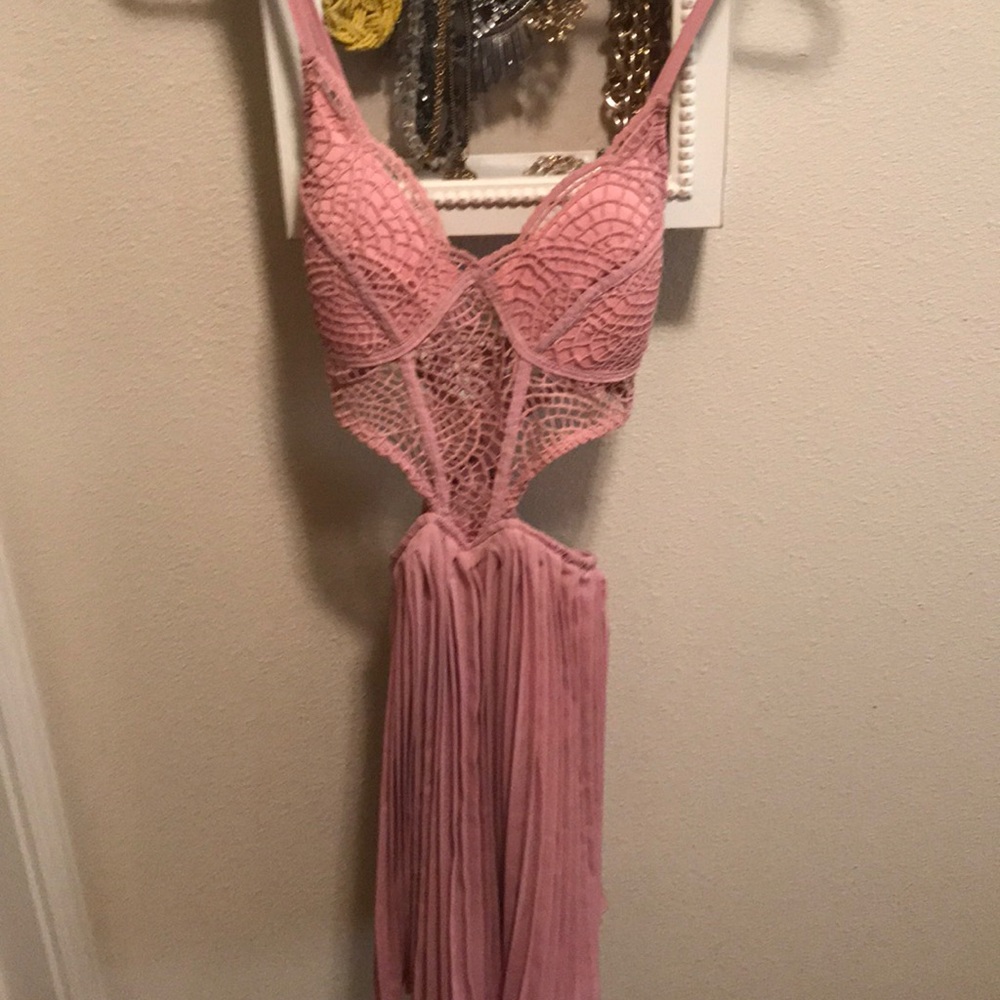 Romper never worn